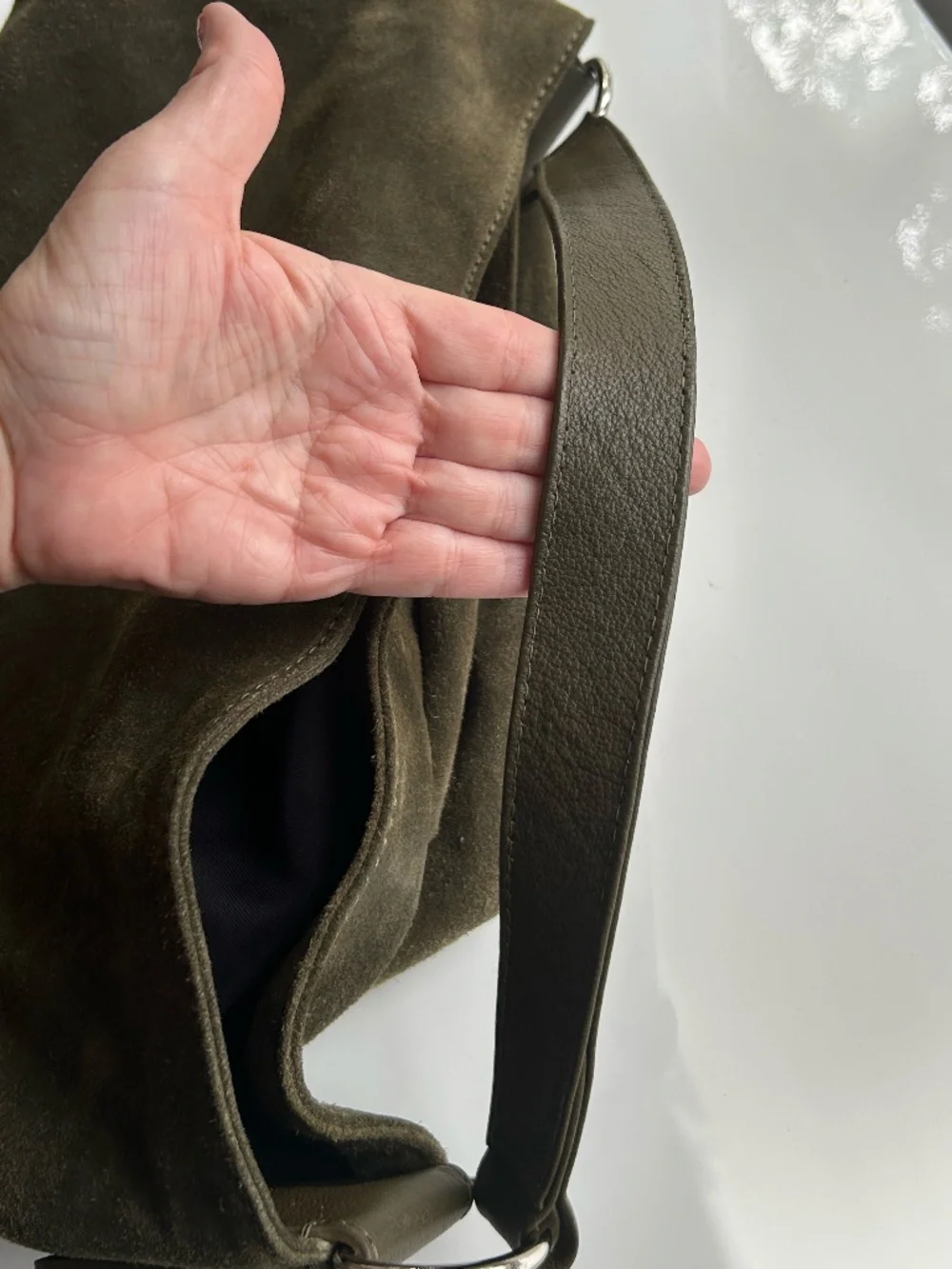 ASOS Olive Green Suede Shoulder Bag NWOT - Picture 10 of 10